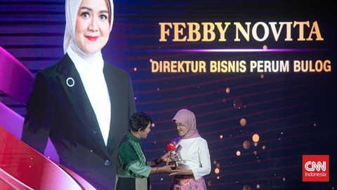 febby-novita-direktur-bisnis-perum-bulog-saat-acara-indonesia-leading-women-awards-2025-1747322759012_169