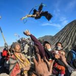 sakralnya-ritual-yadnya-kasada-suku-tengger_169