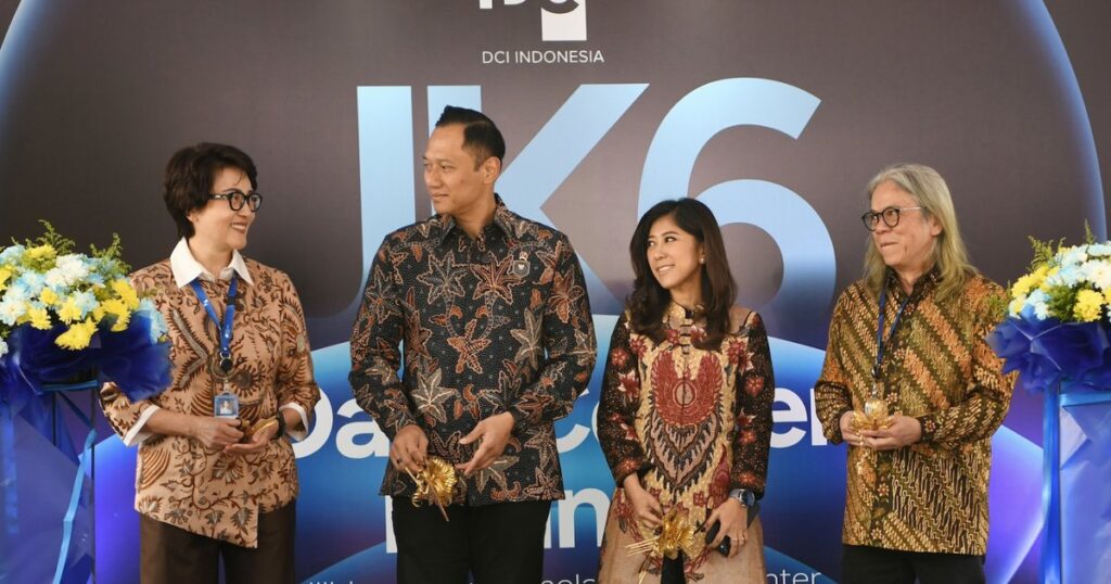 Menkomdigi