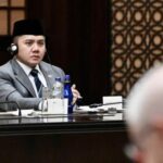 sekretaris-kabinet-teddy-indra-wijaya-mendampingi-presiden-prabowo-subianto-di-turki-1744340043416_169